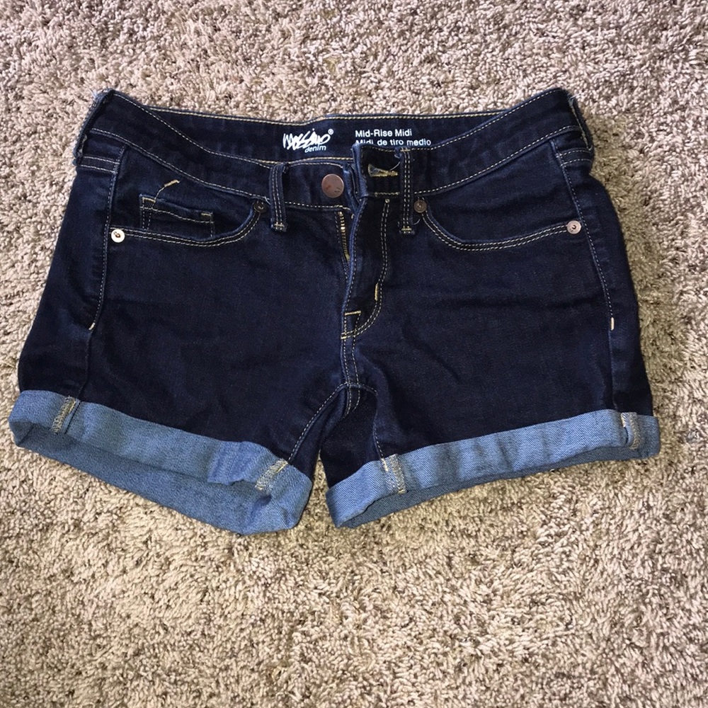 Mid-Rise Midi Jean Shorts